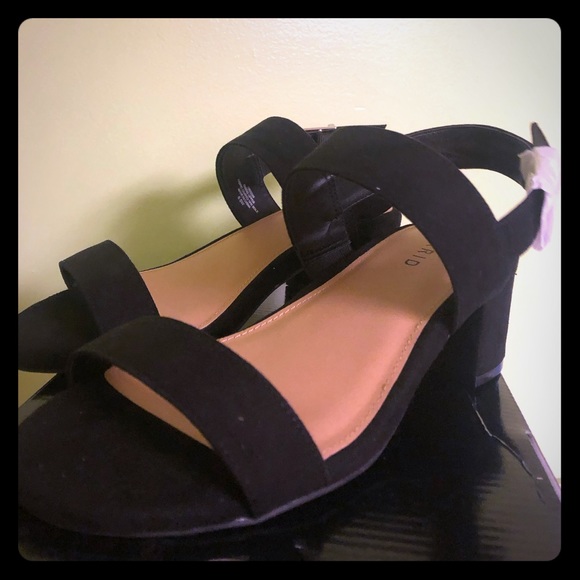 Torrid sandals - Picture 1 of 5